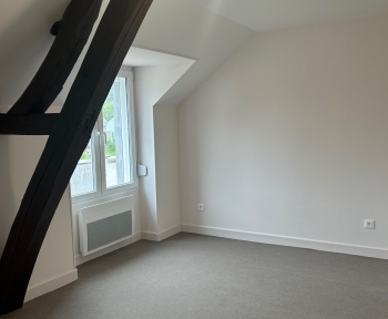 Location Maison 4 pièces Marigny-le-Châtel (10350)