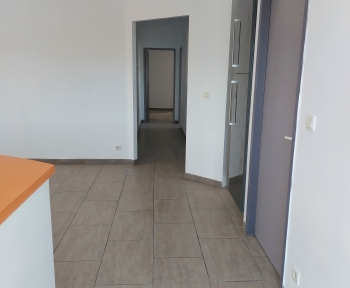 Location Appartement 4 pièces Saint-Rémy-de-Provence (13210)