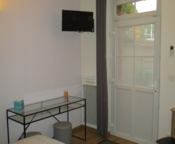 Location Appartement 1 pièce Reims (51100) - 2 rue de Bourgogne (rez-de-chaussée gauche)