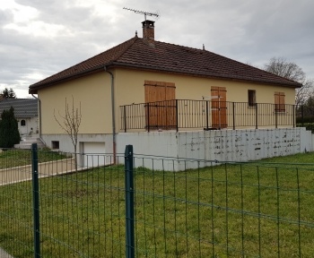 Location Maison 5 pièces Lavau (10150) - LAVAU