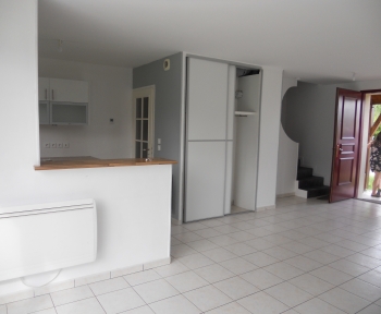 Location Maison avec jardin 5 pièces Souain-Perthes-lès-Hurlus (51600)